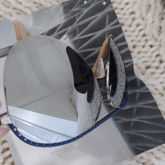 VICTORIA BECKHAM Mirrored Blue Silver Aviator main image 7